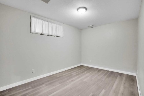 109 Taralea Green Ne, Calgary, AB - Indoor Photo Showing Other Room