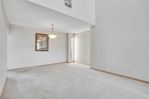 109 Taralea Green Ne, Calgary, AB - Indoor Photo Showing Other Room