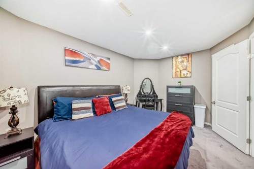 12 Taravista Crescent Ne, Calgary, AB - Indoor Photo Showing Bedroom