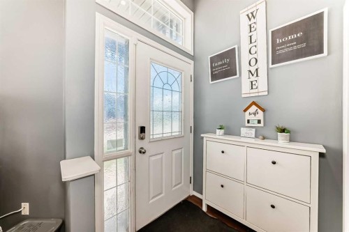 12 Taravista Crescent Ne, Calgary, AB - Indoor Photo Showing Other Room