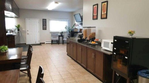5505 Highway 12 West, Coronation, AB 