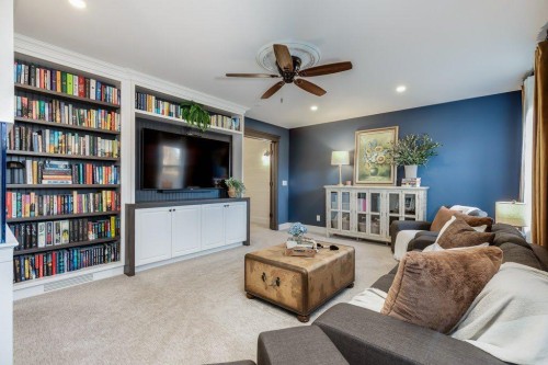 1220 Meadowbrook Drive Se, Airdrie, AB - Indoor