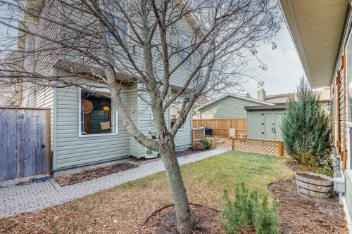 1220 Meadowbrook Drive Se, Airdrie, AB - Outdoor