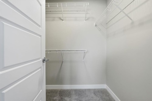 936 Reynolds Lane Sw, Airdrie, AB - Indoor With Storage