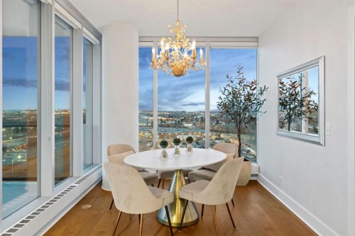 1601-433 11 Avenue Se, Calgary, AB - Indoor Photo Showing Dining Room