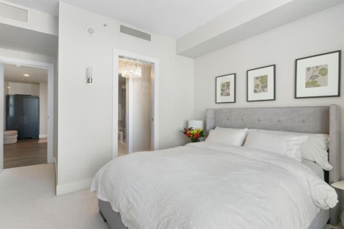 1601-433 11 Avenue Se, Calgary, AB - Indoor Photo Showing Bedroom
