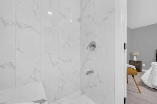 5868 Dalcastle Drive Nw, Calgary, AB - Indoor Photo Showing Bathroom