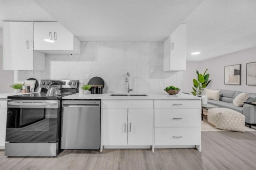 5868 Dalcastle Drive Nw, Calgary, AB - Indoor Photo Showing Kitchen