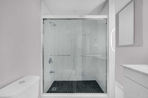 5868 Dalcastle Drive Nw, Calgary, AB - Indoor Photo Showing Bathroom