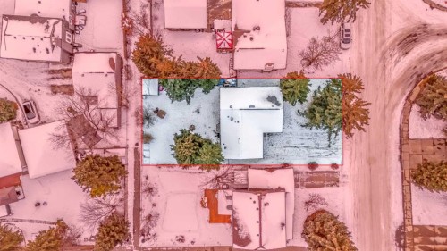 5868 Dalcastle Drive Nw, Calgary, AB - Indoor Photo Showing Bathroom
