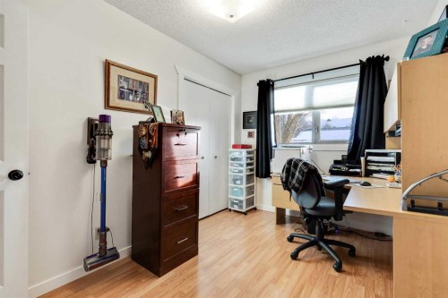 808 5 Avenue Sw, High River, AB - Indoor