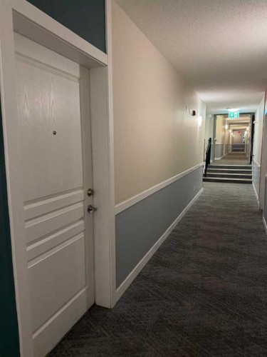 112-48 Panatella Road Nw, Calgary, AB - Indoor Photo Showing Other Room