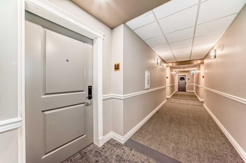 413-20 Mahogany Mews Se, Calgary, AB - Indoor Photo Showing Other Room