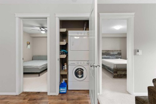 315-300 Palliser Lane, Canmore, AB - Indoor Photo Showing Laundry Room