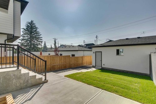 2013 23 Avenue Nw, Calgary, AB - Outdoor With Exterior