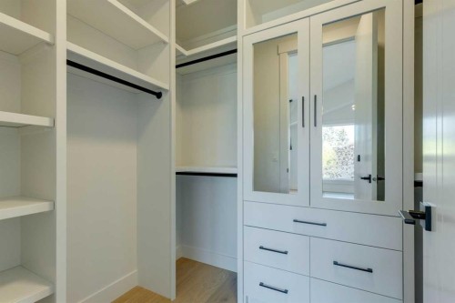 2015 23 Avenue Nw, Calgary, AB - Indoor