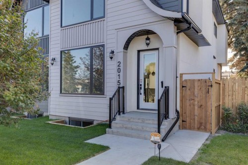 2015 23 Avenue Nw, Calgary, AB - Outdoor