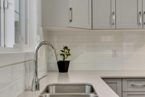 124 Cityside Crescent Ne, Calgary, AB - Indoor Photo Showing Kitchen