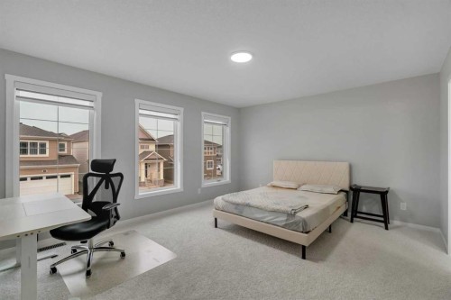 124 Cityside Crescent Ne, Calgary, AB - Indoor Photo Showing Bedroom