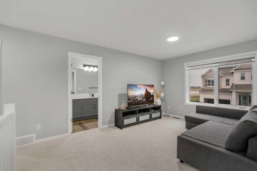 124 Cityside Crescent Ne, Calgary, AB - Indoor Photo Showing Other Room