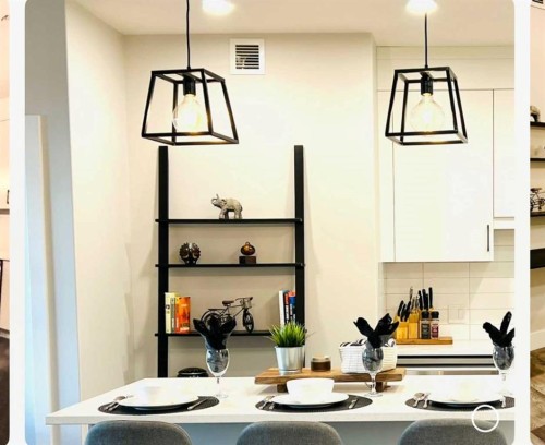 110-8355 19 Avenue Sw, Calgary, AB - Indoor