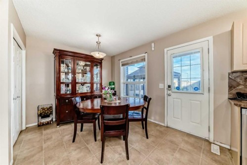 79 Saddlebrook Common Ne, Calgary, AB - Indoor Photo Showing Dining Room