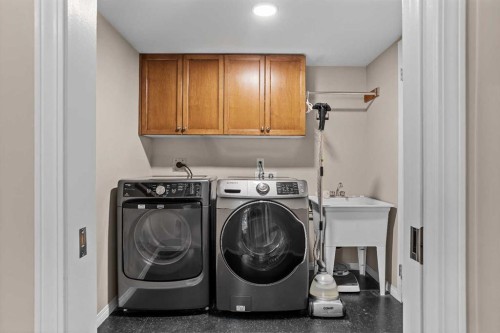 12 Antelope Lane, Banff, AB - Indoor Photo Showing Laundry Room