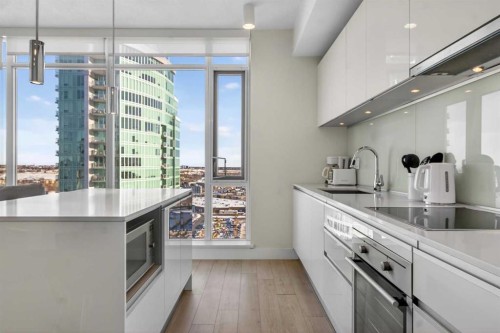 2604-1188 3 Street Se, Calgary, AB - Indoor Photo Showing Kitchen With Upgraded Kitchen