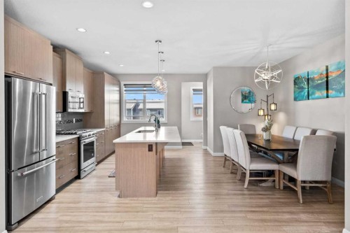 18 Evanscrest Heights Nw, Calgary, AB - Indoor