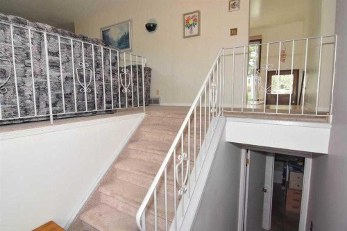 1356 Southdale Crescent Sw, Calgary, AB - Indoor