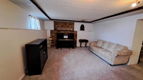 1356 Southdale Crescent Sw, Calgary, AB - Indoor