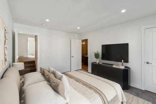 228 Sovereign Common Sw, Calgary, AB - Indoor Photo Showing Bedroom
