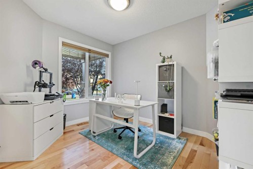 92 Cranwell Green Se, Calgary, AB - Indoor Photo Showing Office
