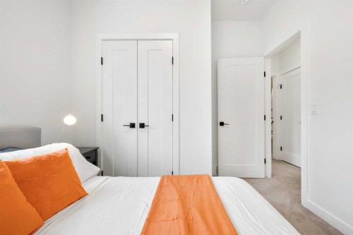 Unit 4-1313 20 Avenue Nw, Calgary, AB 