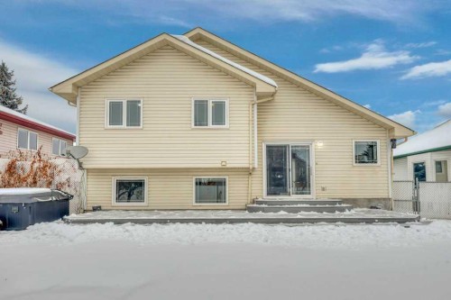 5 Strathmore Lakes Crescent, Strathmore, AB - Outdoor