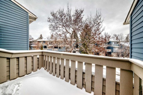 219 Point Mckay Terrace Nw, Calgary, AB - Indoor Photo Showing Bedroom