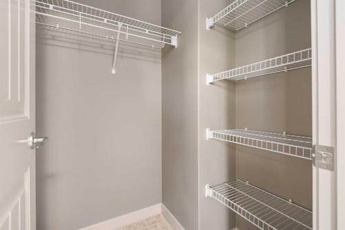 5628 Henwood Street Sw, Calgary, AB - Indoor With Storage