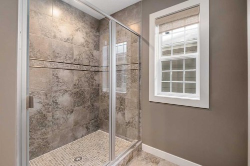 5628 Henwood Street Sw, Calgary, AB - Indoor Photo Showing Other Room