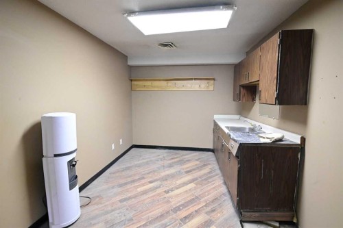 4-5-7419 50 Avenue, Red Deer, AB 