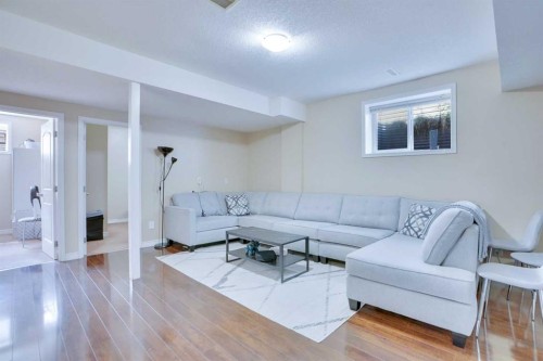 21 Saddlelake Gardens Ne, Calgary, AB - Indoor Photo Showing Living Room