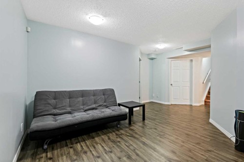 1976 New Brighton Drive Se, Calgary, AB - Indoor