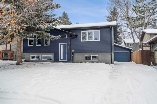 144 Deer Ridge Way Se, Calgary, AB - Outdoor