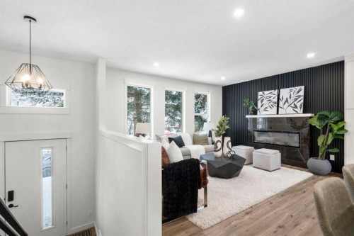 144 Deer Ridge Way Se, Calgary, AB - Indoor