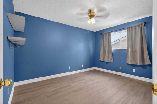 3283 Dover Ridge Drive Se, Calgary, AB - Indoor Photo Showing Other Room