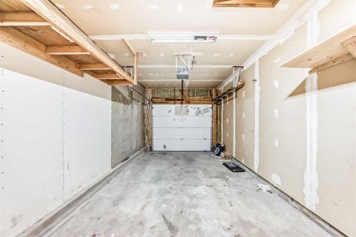 576 Stonegate Way Nw, Airdrie, AB - Indoor Photo Showing Garage
