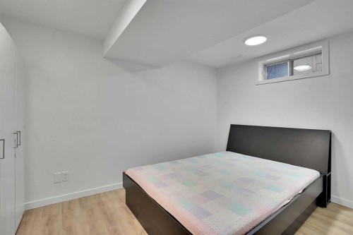 315 Templewood Place Ne, Calgary, AB - Indoor Photo Showing Bedroom