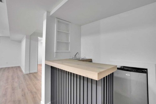 315 Templewood Place Ne, Calgary, AB - Indoor Photo Showing Other Room