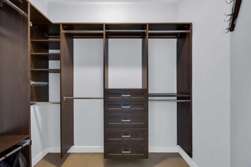 305-35 Inglewood Park Se, Calgary, AB - Indoor