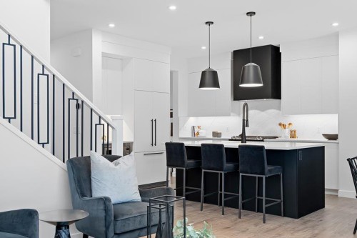 568 Walgrove Boulevard Se, Calgary, AB 