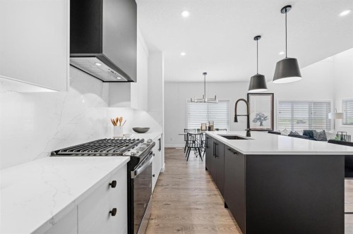 568 Walgrove Boulevard Se, Calgary, AB 